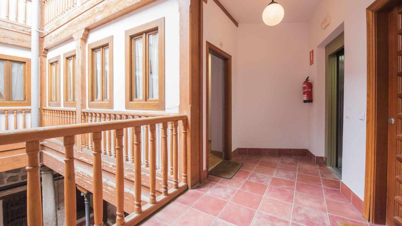 Apartamento Lorenzana By Toledo Ap Exterior photo